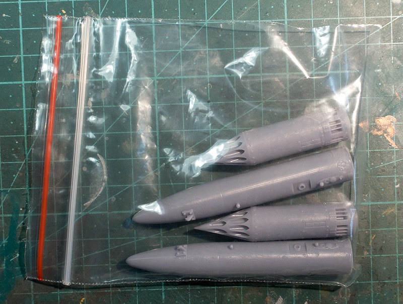 1:32 Matra JL-100 Rocket Launcher/Fuel Tank, view 1 of 5 — Model by Malcolm Reid. Featuring ArtMan Delta Matra JL-100 rocket launcher and fuel tank sets